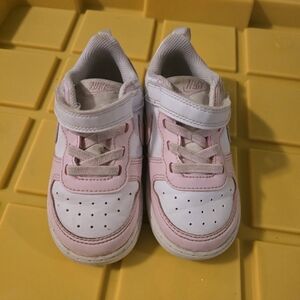 Nike Kids Pink and White Sneakers